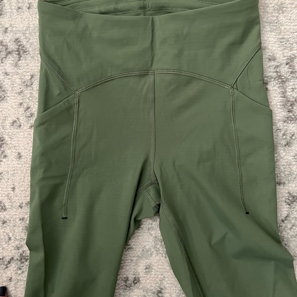 Lululemon Wunder Train High-Rise Tight with Pockets 25" - Picture 6 of 7